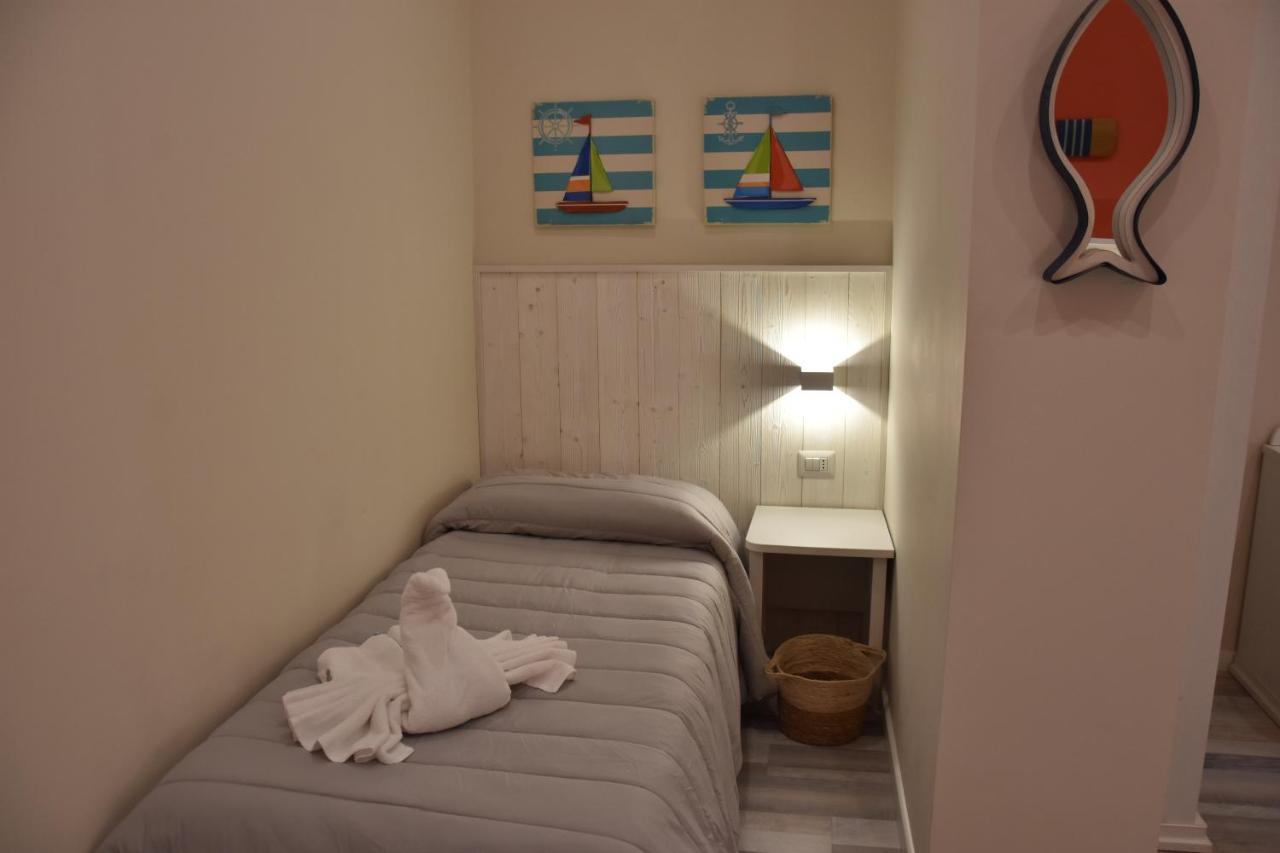 B&B Marina Blu Giardini Naxos Esterno foto