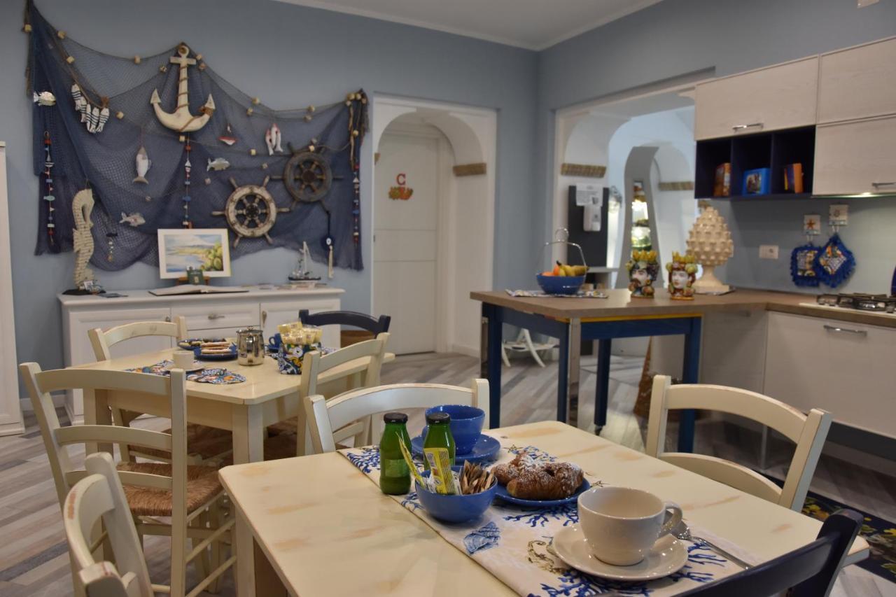 B&B Marina Blu Giardini Naxos Esterno foto